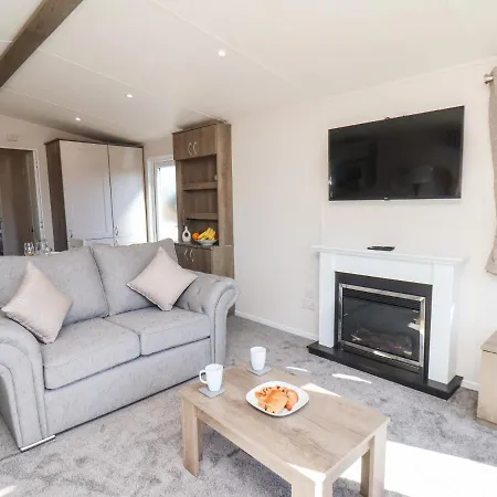 Honeysuckle * Saltburn-by-the-Sea