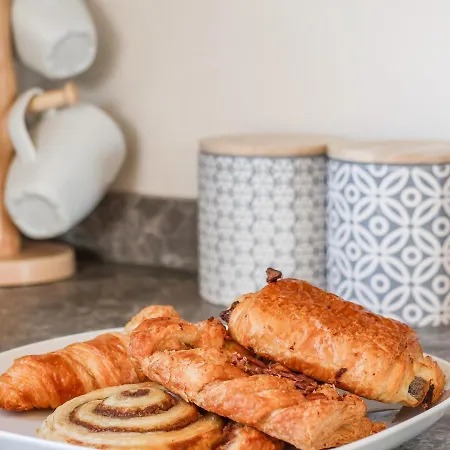 Honeysuckle * Saltburn-by-the-Sea